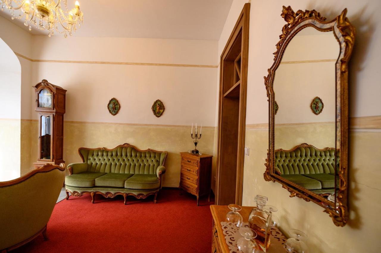 Na Zamecku Hotel